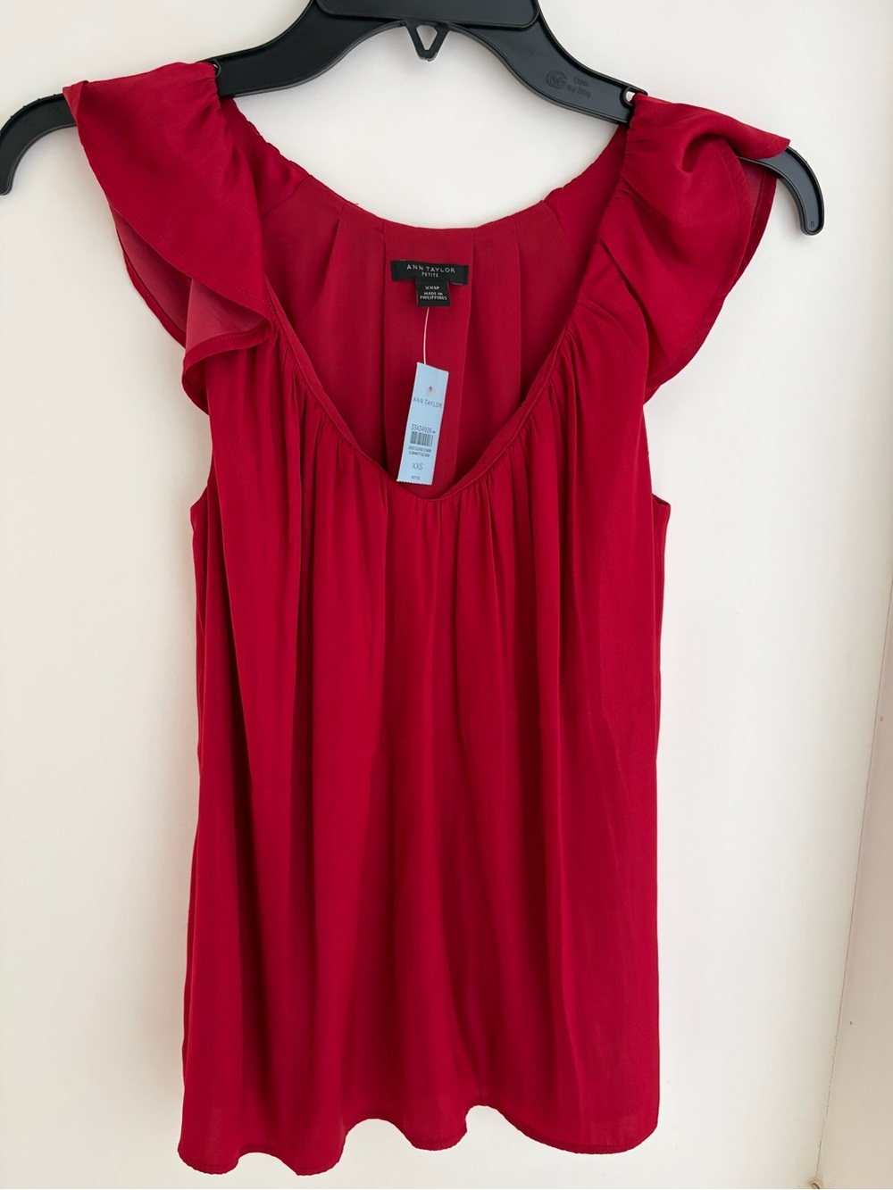Ann Taylor Red Ruffle Sleeve V-Neck Women's Petite Top. XXSP